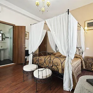 Holidays Guest house